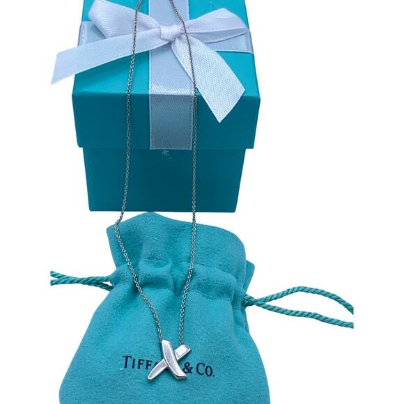 Authentic Tiffany & Co Sliver Paloma Picasso Kiss X Pendant Necklace - Picture 4 of 11